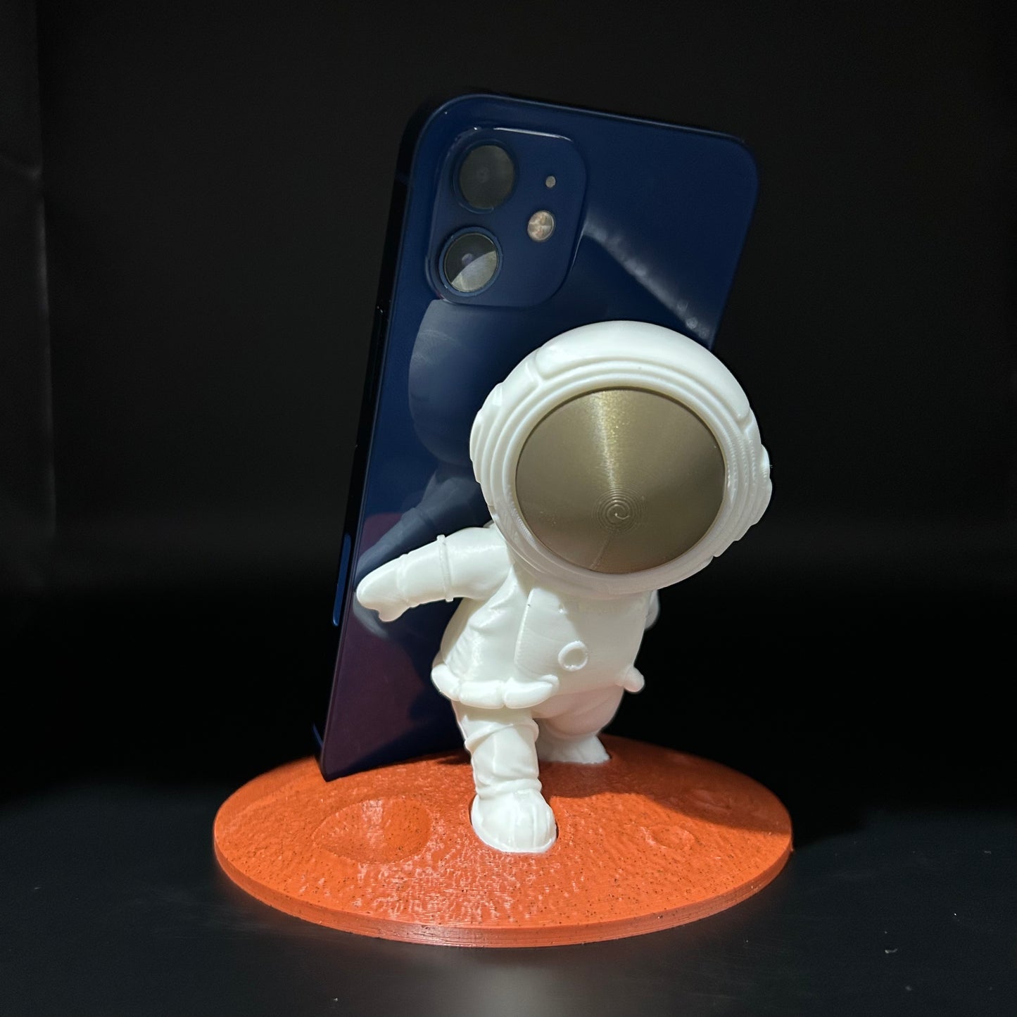 Astronaut Phone Holder